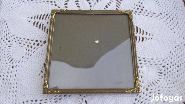Rézkeretes képtartó