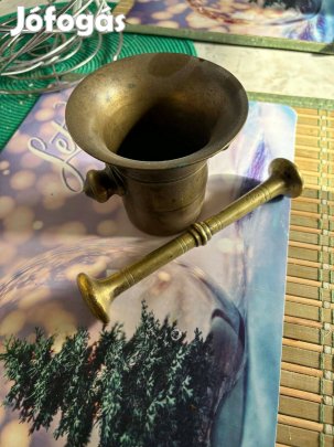 Rézmozsár törővel