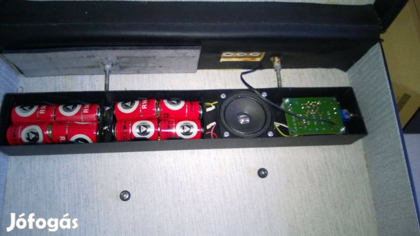 Riasztó biztonsági szirénás Táska pénzszállító csuklópántos olcsón!