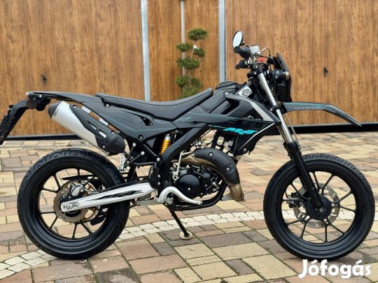 Rieju MRT 2025 Supermoto Black Edition