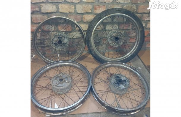 Riga 16 colos kerekek