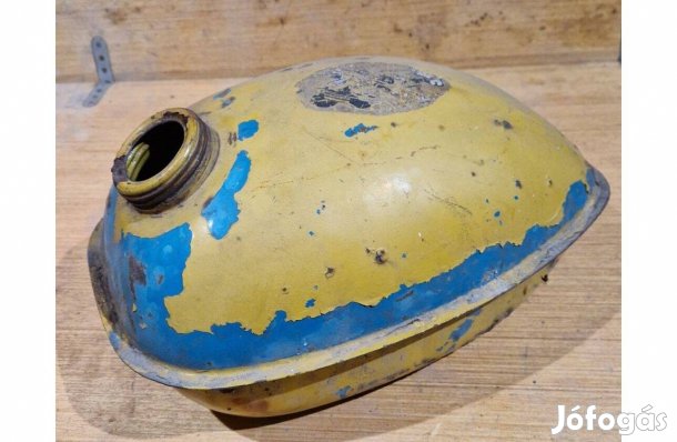 Riga 3 / Riga 4 üzemanyag tank