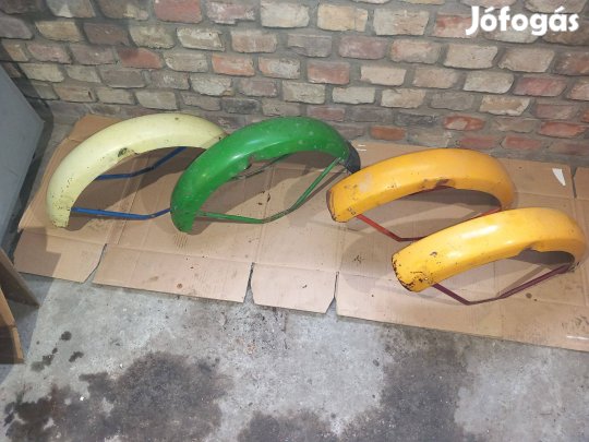 Riga 4 / 12 első sárvédők