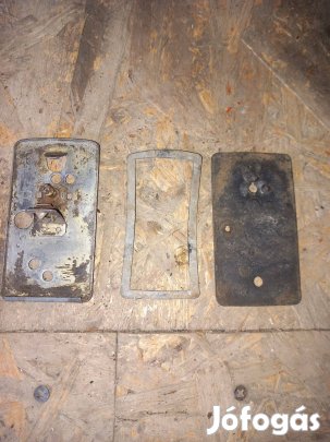 Riga 4 / Riga 12 hátsó lámpa foglalat