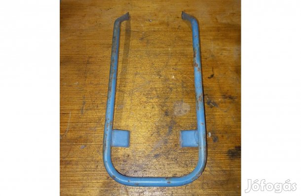 Riga 4 szép állapotú csomagtartó