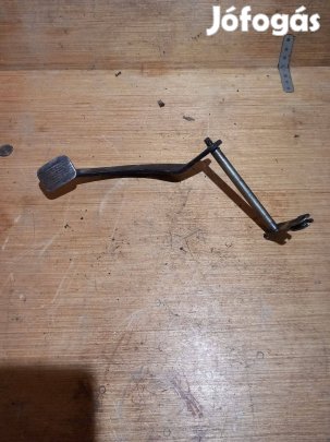 Riga Delta Rmr 24 hátsó fékpedál tengellyel