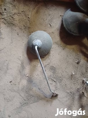 Riga gyári tükör.