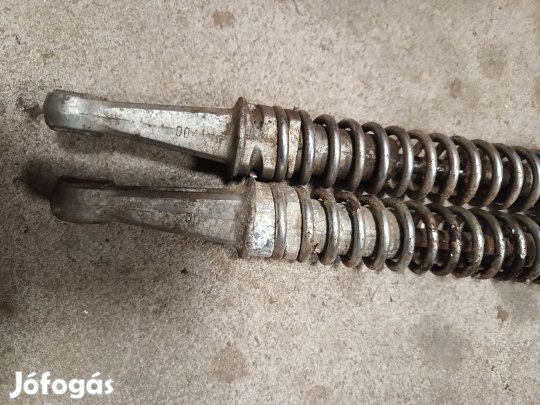 Riga hátsó teleszkóp