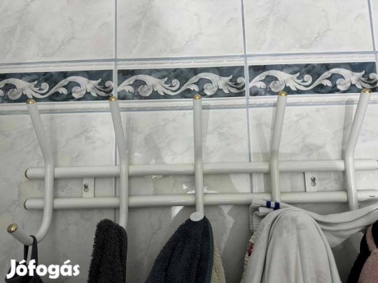 Rikker törölköző akasztó