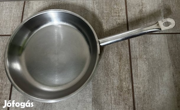 Rist rozsdamentes nyeles serpenyő