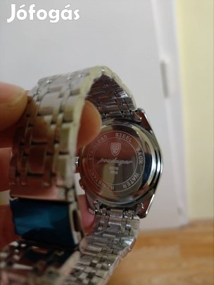 Ritka Poedagar elegáns óra