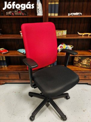 Ritka , újszerű , professzionális König & Neurath Jet forgószék