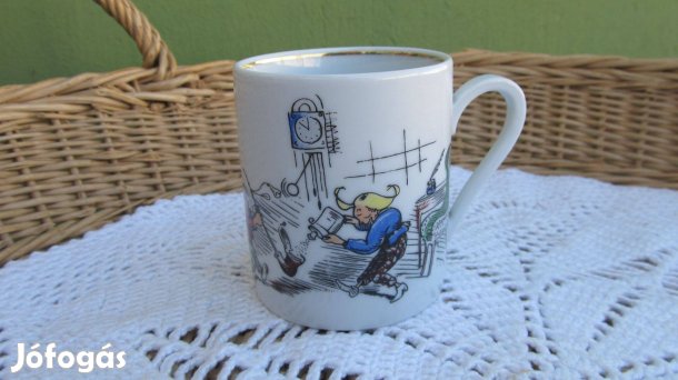 Ritka, jelzett porcelán Max és Morizt jelenetes gyerek bögre