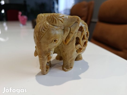Ritka, kézzel faragott Jáde kő elefánt szobor 
