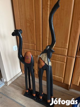 Ritka, nagyméretű indiai fa szobrok