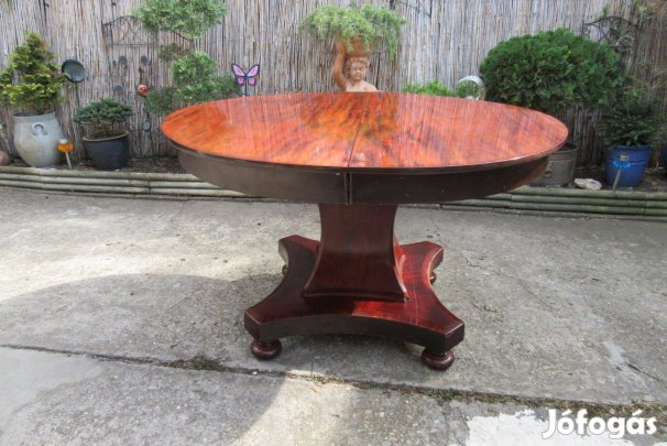 Ritka antik étkezőasztal-asztal 130 cm átmérővel 4,47cm-re bővithető!