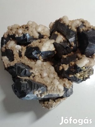 Ritka ásvány, Galenit kalcit pirit