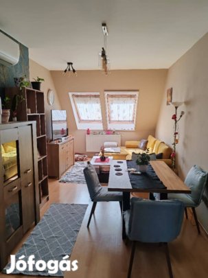 Ritka elosztás! Nappali + 3 szoba Nyíregyházán, zárt udvaros lakóparkb