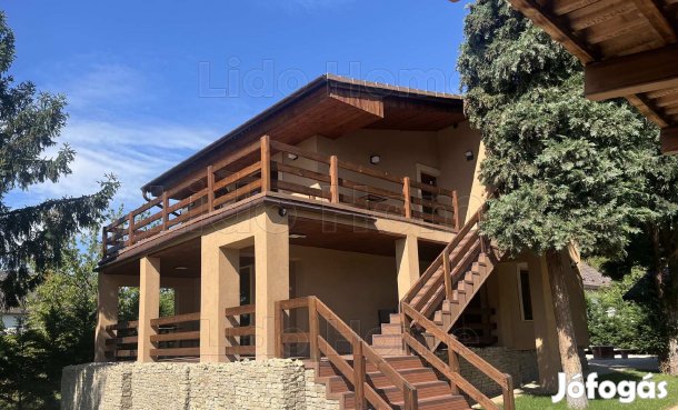 Ritka lehetőség működő panzió Balatonszepezden!