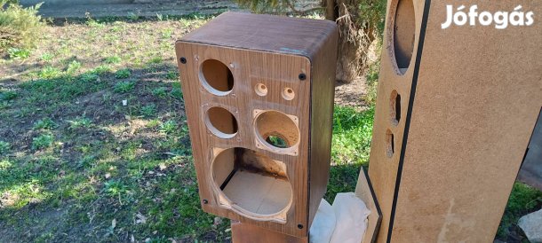 Ritkán fellelhető Videoton DD 2503A üres hangfal doboz