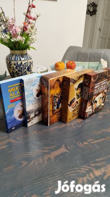 Ritkaság! Miért éppen Alaszka? 1-5. évad Teljes gyűjtemény (22 DVD)