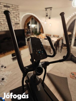 Ritkaság a piacon: 36% meredekségig állítható elliptikus tréner