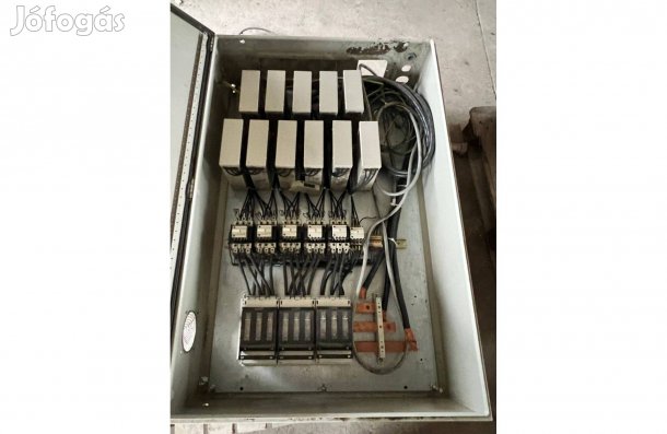 Rittal 165 kvar Automata Fázisjavító Berendezés Alig használt, újsze