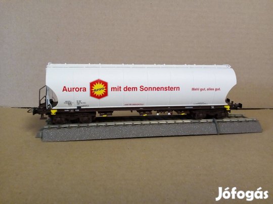 Rivarossi gabonaszállító vasúti kocsi Uagps H0