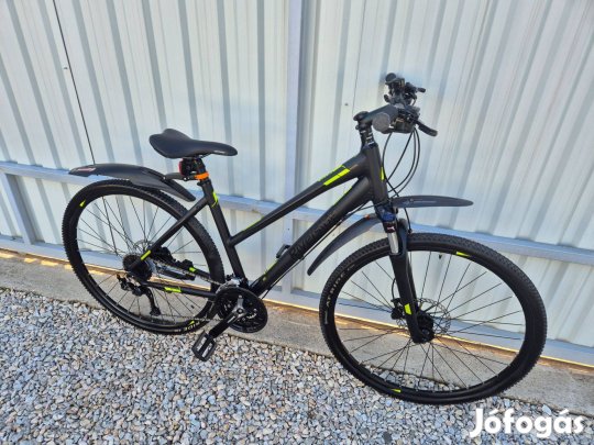 Riverside újszerű 28" trekking kerékpár bicikli alu matt fekete