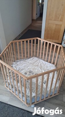 Roba járóka matraccal