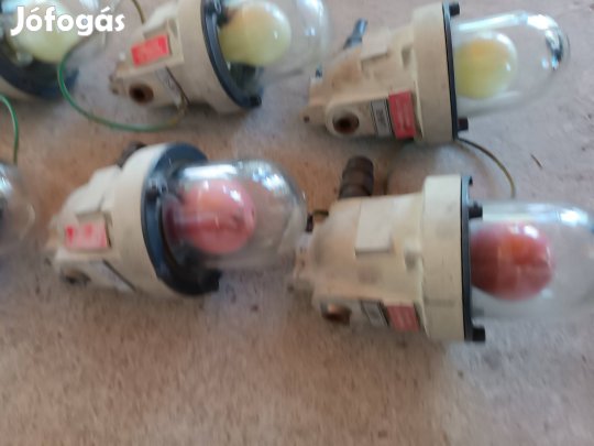 Robbanásbiztos lámpák 6db