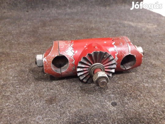 Robi 151 kapálógép gyári kormány fixáló közdarab