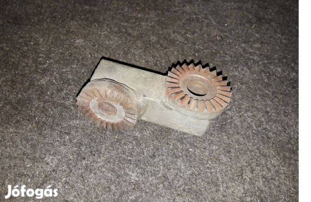 Robi 52 / Tomos kapálógép gyári kormány közdarab