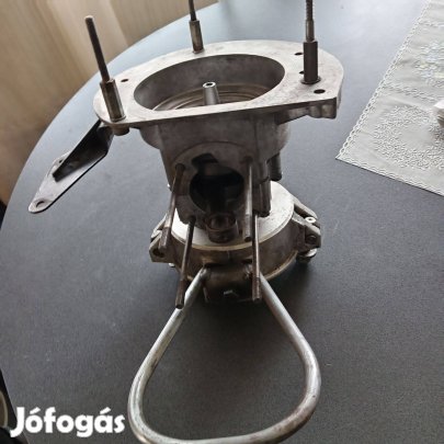 Robi 55 Forgattyúsház jó állapotú főtengellyel eladó