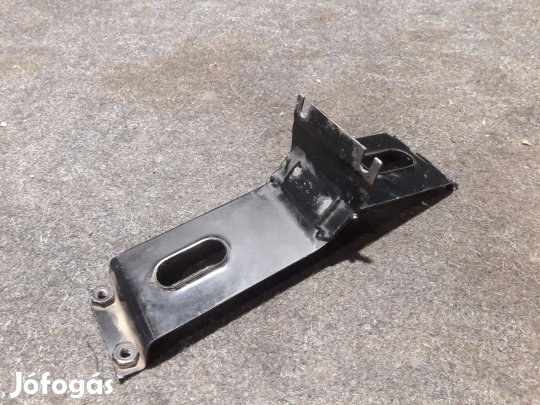 Robi 55 kapálógép gyári benzintank tartó merevítő lemez