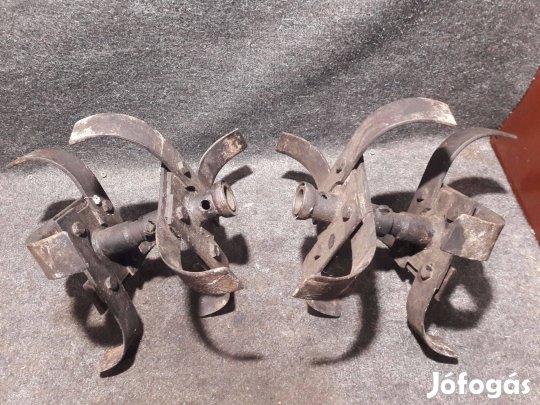 Robi 55 kapálógép gyári kapasor pár újszerű állapotban