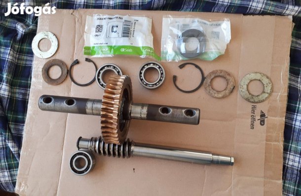 Robi bronzkerék+orsó + szerelék új eladó !