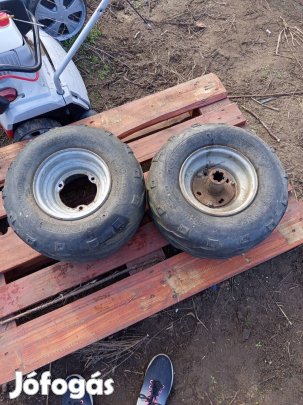 Robi kapa kistraktor Qvad gumi kerék párban