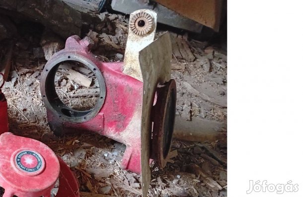 Robi rotációs kapa hajtómű vas öntvény