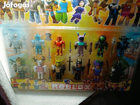 Roblox, 12 darabos műanyag figura szett kiegészítőkkel, Új!