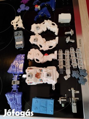 Robot játék kirakós -fellelt állapot