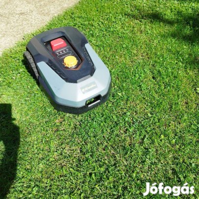 Robotfűnyíro