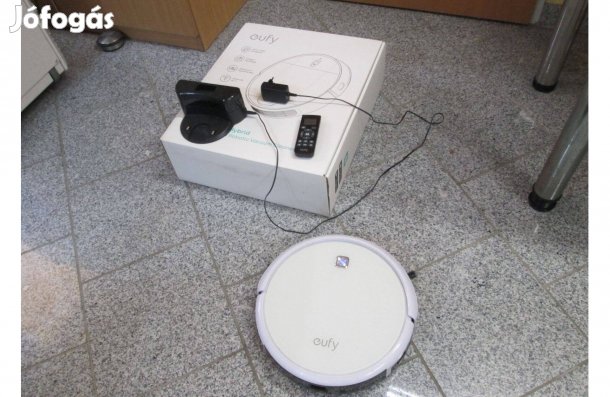 Robotporszívó távirányítóval