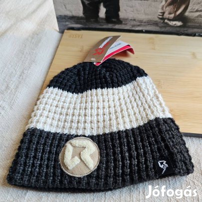 Rock Experience Duck Mountain téli sapka 50% merinoi gyapjú új