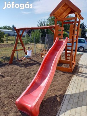 Rófa játszóvár hintás csúszdás homokozós