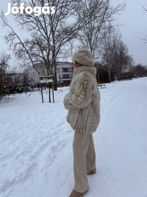 Róka bunda eladó 