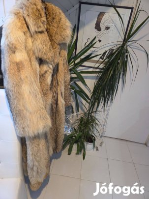 Rókabunda női