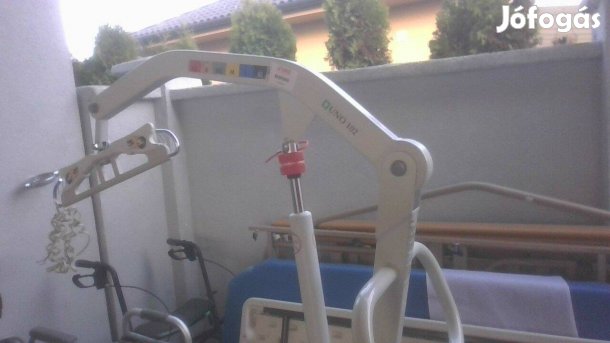 Rokkant emelo hevederrel uj akkuval beteg a"gy