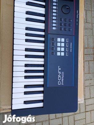 Roland Juno D7