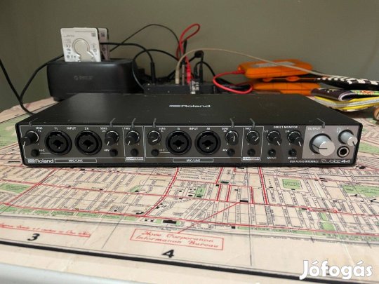 Roland Rubix44 USB interfész külső hangkártya tápegységgel